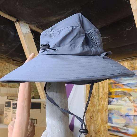 Activcool Cooling Booney Hat Gray 